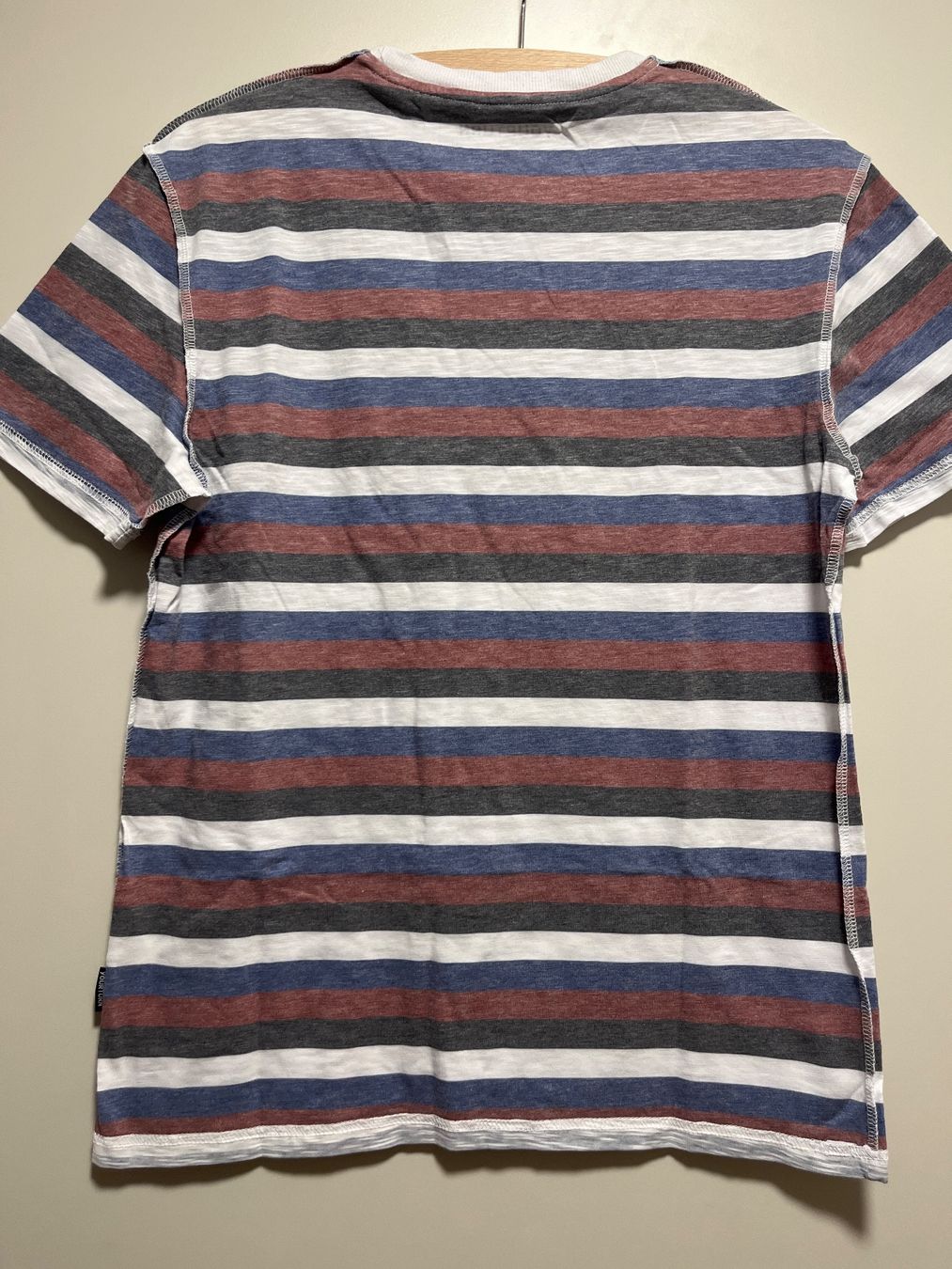 T-shirt: T-Shirt YOURTURN gestreift Gr. M – Usato da Hinterkappelen venduto da Kim1992 2