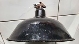 Vintage Industrielampe 30er Jahre Bauhaus-Ära Emaille Stahl