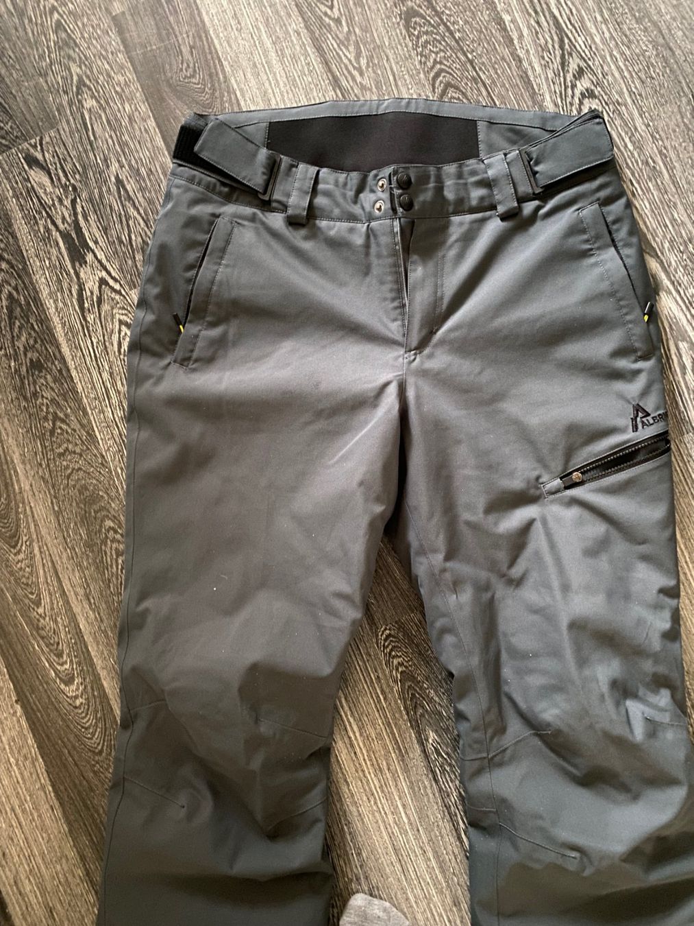 Albright Pantaloni: Albright Skihose Grösse L grau – Usato da Allenwinden venduto da Obalu 1
