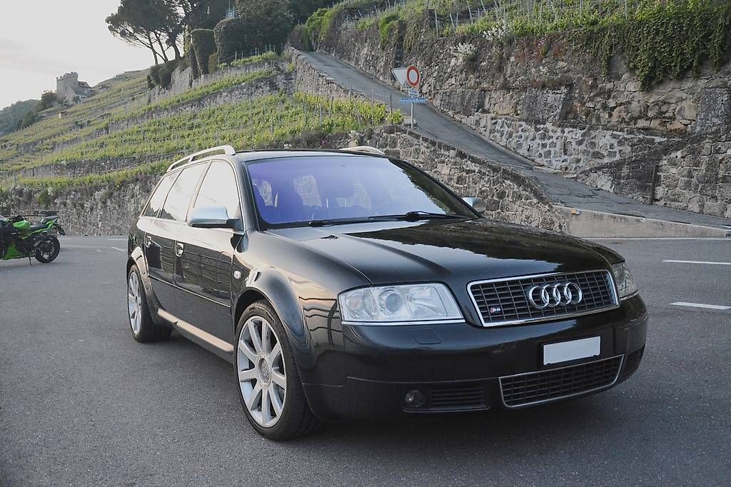 Audi Automobili: Audi S6 C5 Avant 2003 – Usato da Lausanne venduto da r_1_9lcx