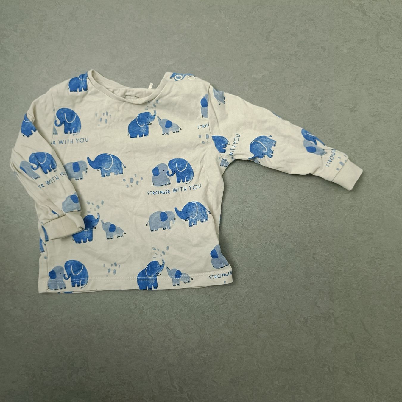 Pulls et sweat-shirts: Pullover Grösse 68 – D'occasion à Jaberg par urig17.