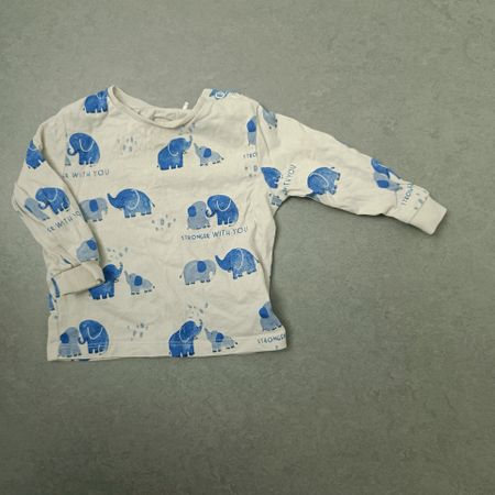 Pullover Grösse 68