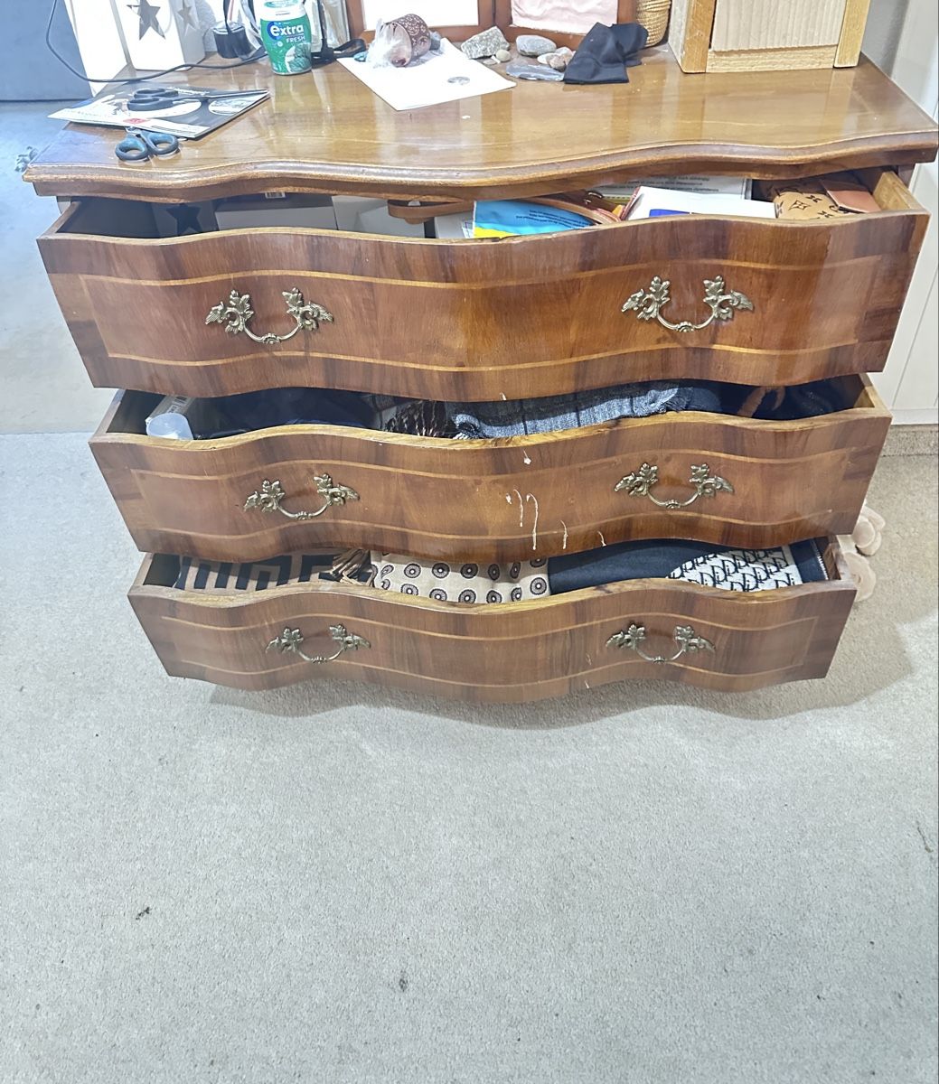 Cassettiere: Kommode aus Holz, vintage – Usato da Schinznach-Dorf venduto da Leone270770
