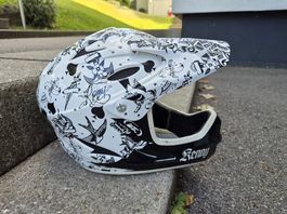 Casque de descente (Downhill) + Lunettes