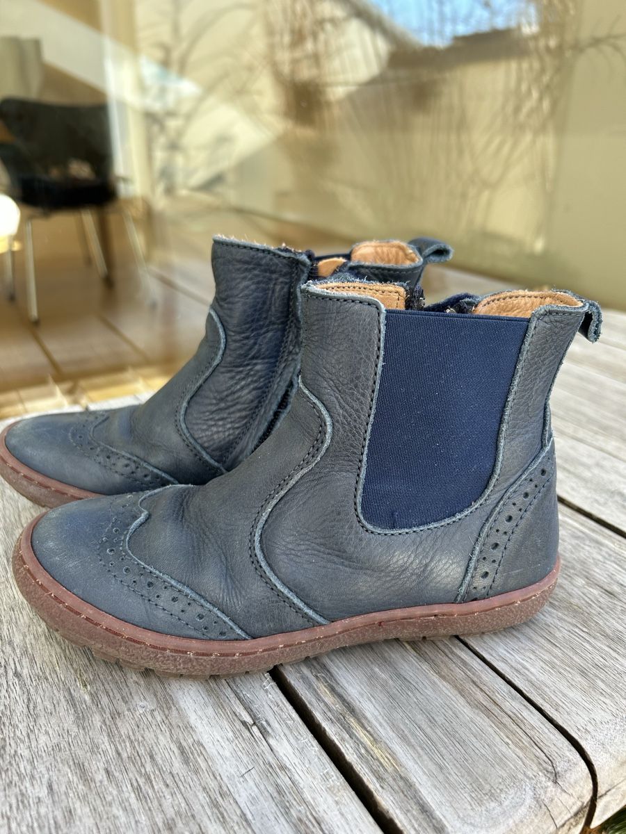 Bisgaard Scarpe per ragazze: Bisgaard Chelsea Boots, 30 – Usato da Bern venduto da junibrise 1