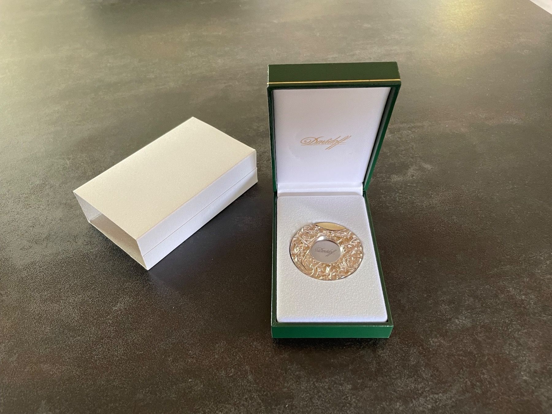 Coltelli tascabile: Cutter à Cigare Vintage Davidoff – Nuovo e nell'imballaggio originale da Vallamand venduto da Bricbracbroc82