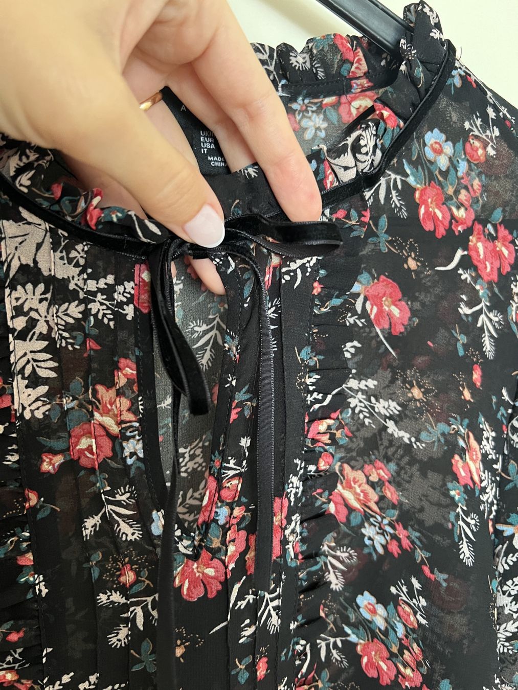 Camicette: ATMOSPHERE Blouse Flowers EUR 40 – Usato da Horgen venduto da linuxrp 3