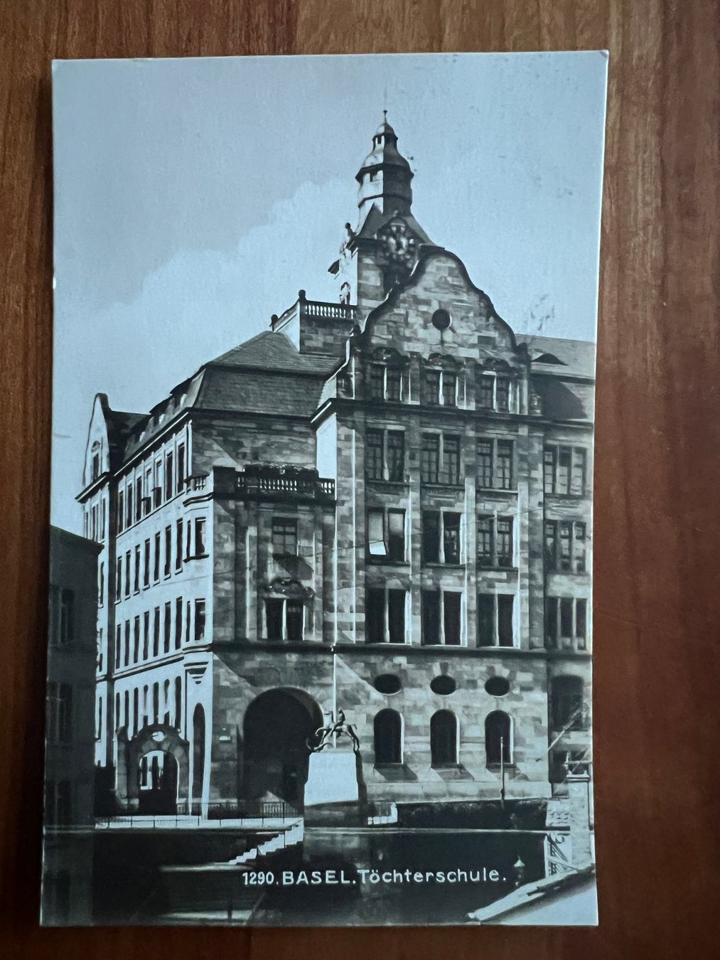 Cartes postales: AK  1926 Basel Töchterschule      (G2709) – D'occasion à Hinwil par Sidi4