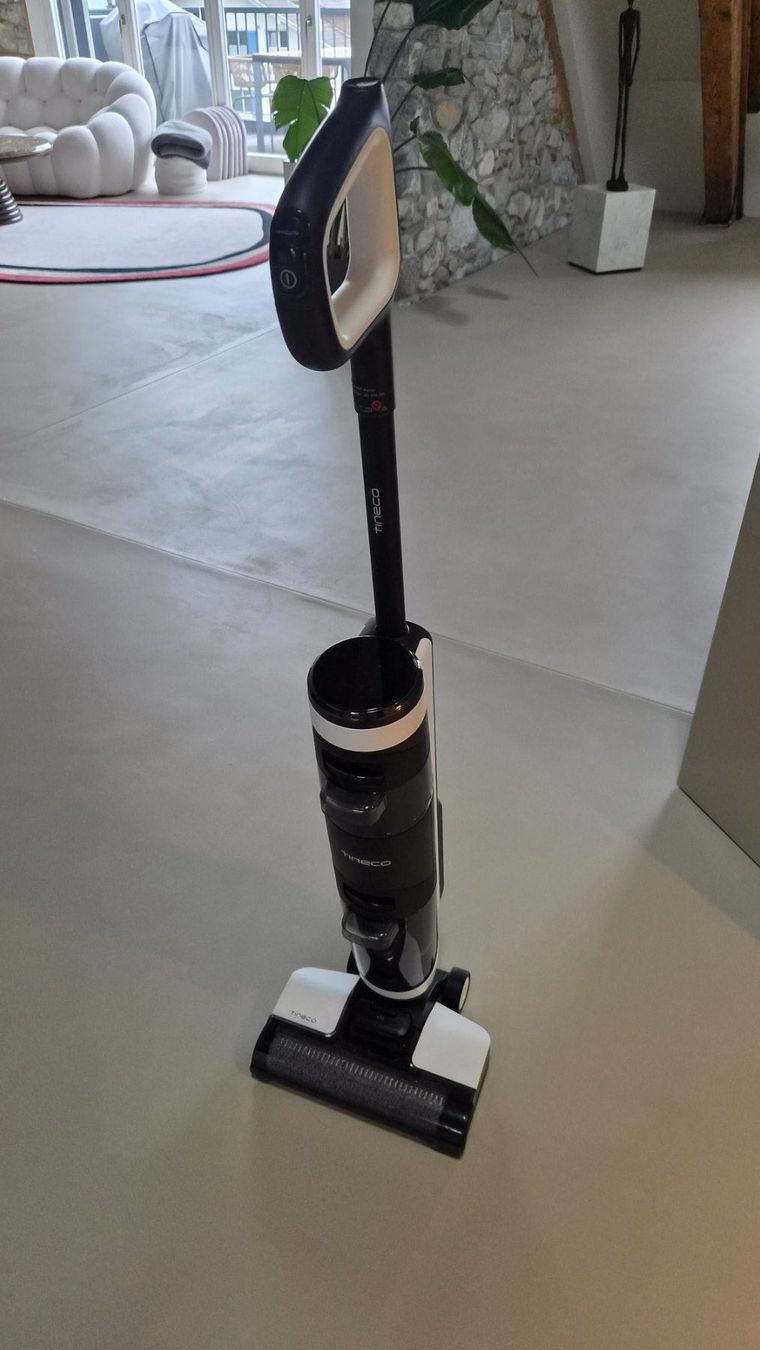 Tineco Aspirapolveri & Accessori: Tineco Smart Cordless Vacuum & Washer Model – Usato da Schwyz venduto da ineichp