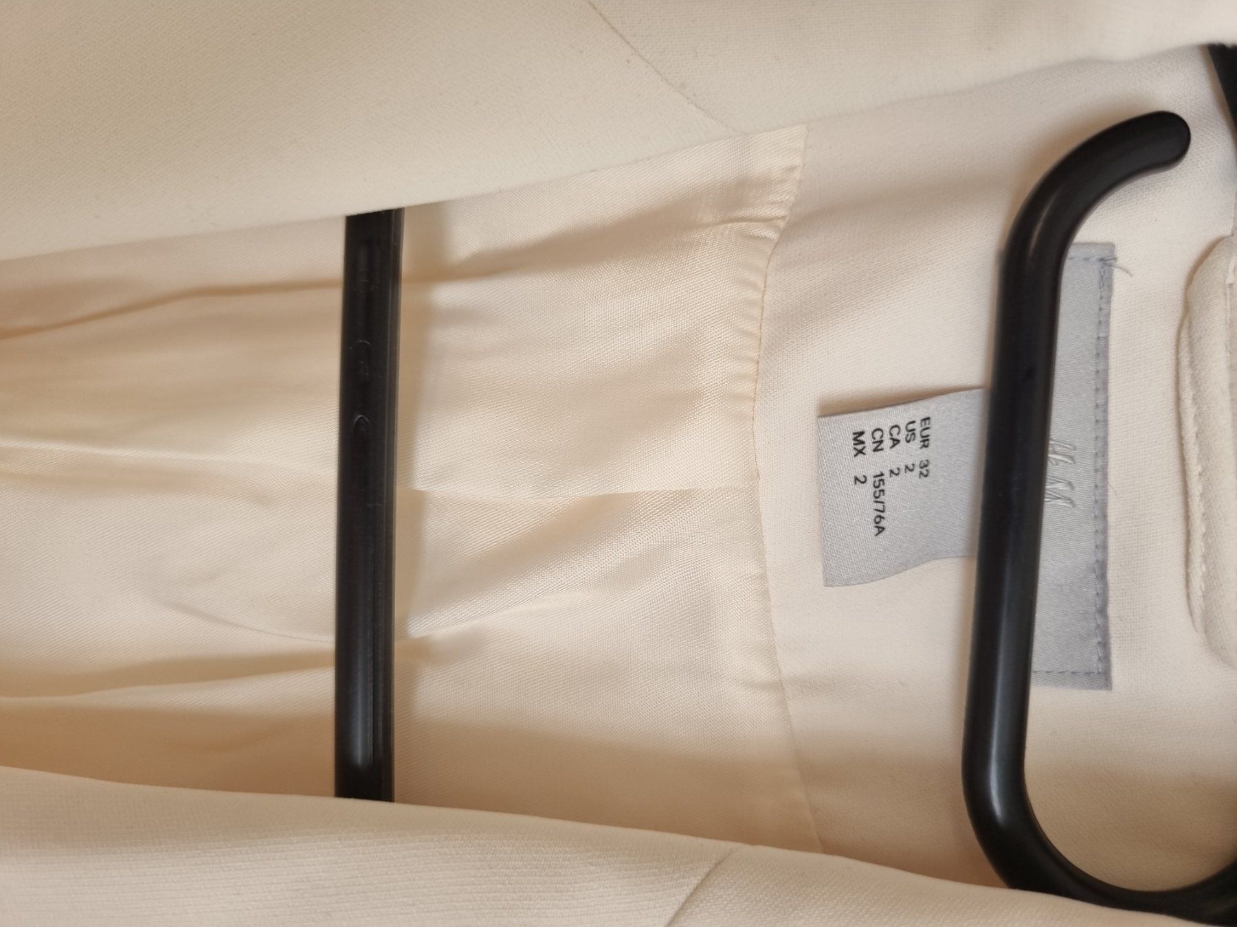 H&M Jacken: Neuer Blazer H&M Gr 32 in Off-White – Neu (gemäss Beschreibung) aus Bassersdorf von Sandy456 4