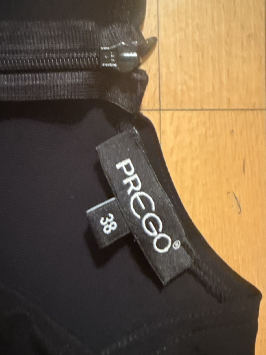 Vestiti: Kleid PREGO schwarz Grösse 38 kurzarm drapiert – Usato da Zürich venduto da mic_95l5 1