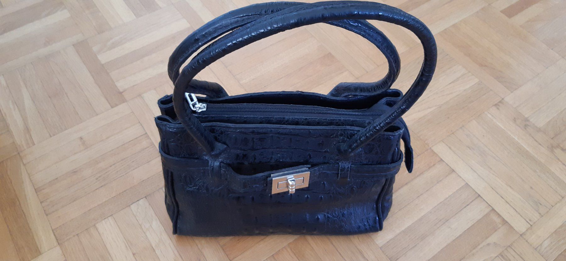 Borse da donna: Echtleder Handtasche, mit Krokodil Prägung – Nuovo (secondo la descrizione) da Liestal venduto da Shelby787