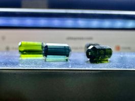 Restposten – echter natürlicher Turmalin – facettierte Tube