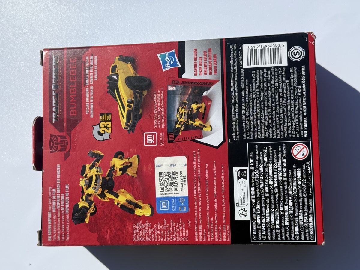 Hasbro Figurines: Transformers Studio Series 100 Bumblebee Deluxe Class – Neuf avec emballage d'origine à Ormalingen par Wolkenlos44 1