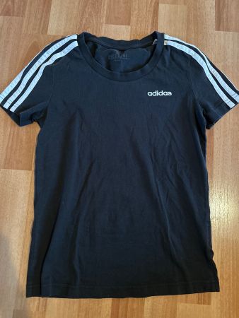 Adidas T-Shirt Gr. XS schwarz 100% Cotton