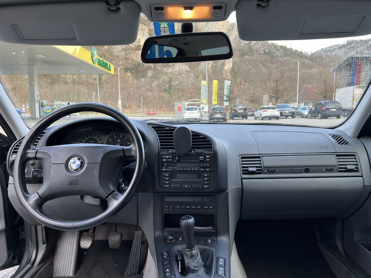 BMW Automobili: BMW E36 328i Originalzustand – Usato da Balsthal venduto da swissck 5