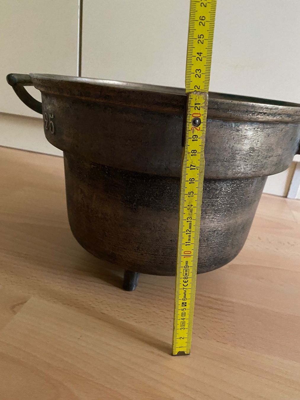Vasi per fiori: Topf /Pot antik bronze – Usato da Les Sciernes d Albeuve venduto da Ange13 6