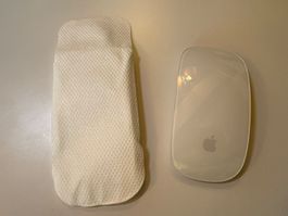 APPLE Magic Mouse - Multi-Touch Oberfläche Maus, Kabellos