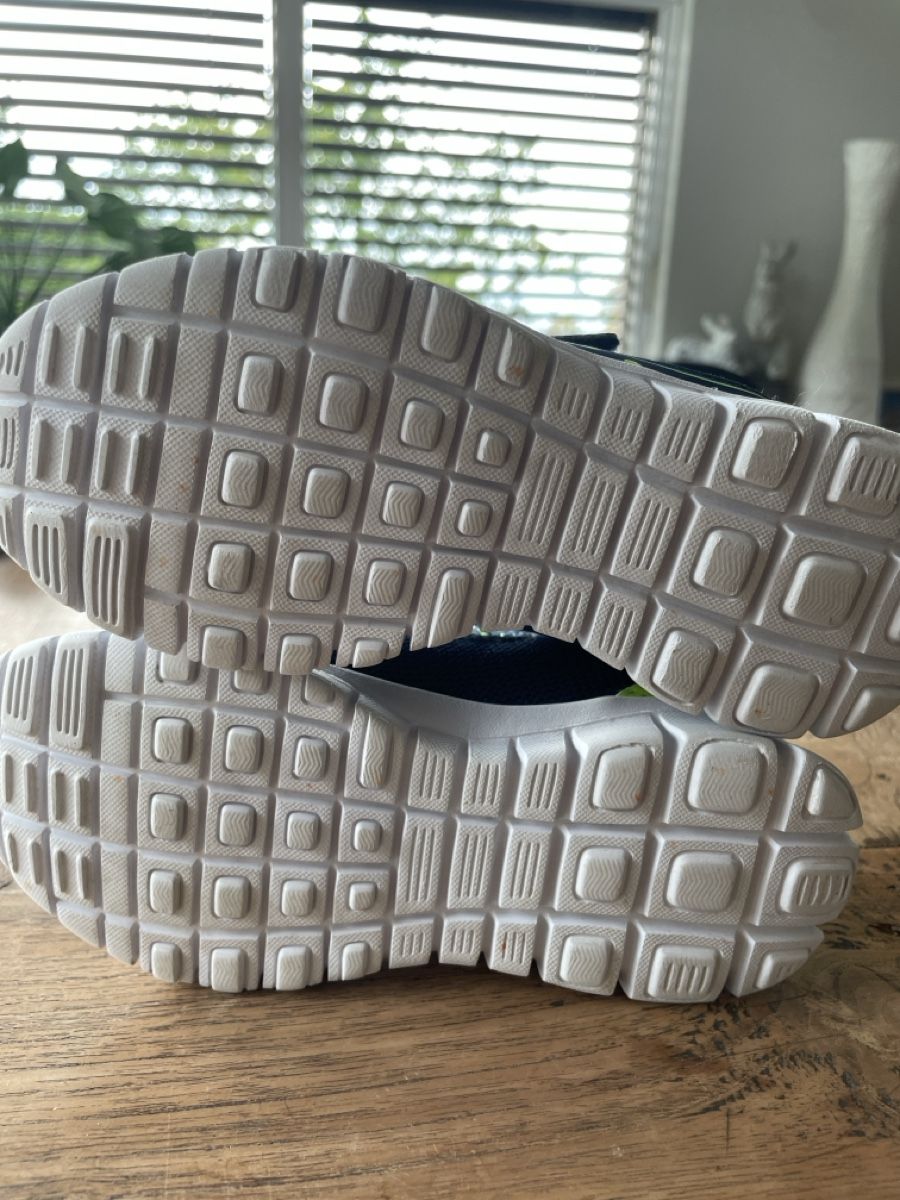 Chaussures garçon: VTy Sneaker – D'occasion à Heiligenschwendi par Mike73 5