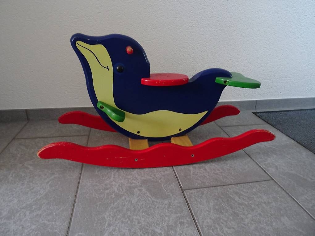Spielzeuge: Schaukel Delfin – Gebraucht aus Niederbipp von PiaZ01