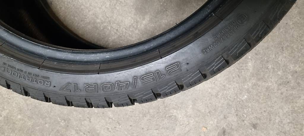 Pneus & Kompletträder: WINTERREIFEN   215 / 40 R17 – Gebraucht aus St. Gallen von kratzki01 4
