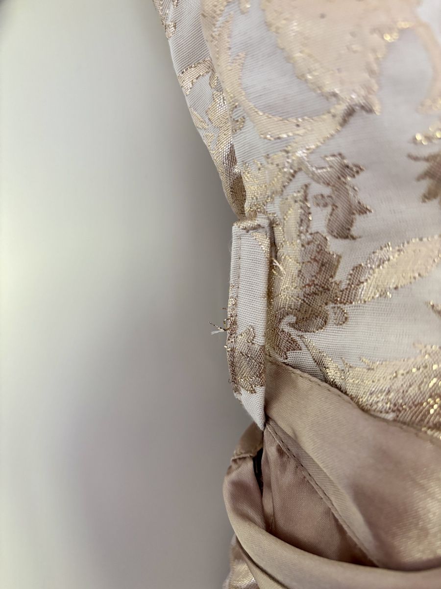 Vestiti: Dirndl Gr. 38 Gold mit Bluse – Usato da Oberuzwil venduto da xalijne 4