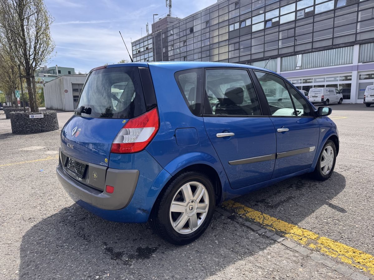 Renault Autos: Renault Megane Scenic Automat – Gebraucht aus Mettmenstetten von John_8 1