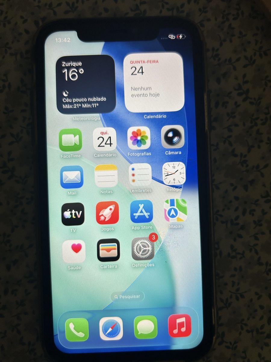 Apple Handys / Smartphones: iPhone 11 – Gebraucht aus Lausanne von van_7pp7 2