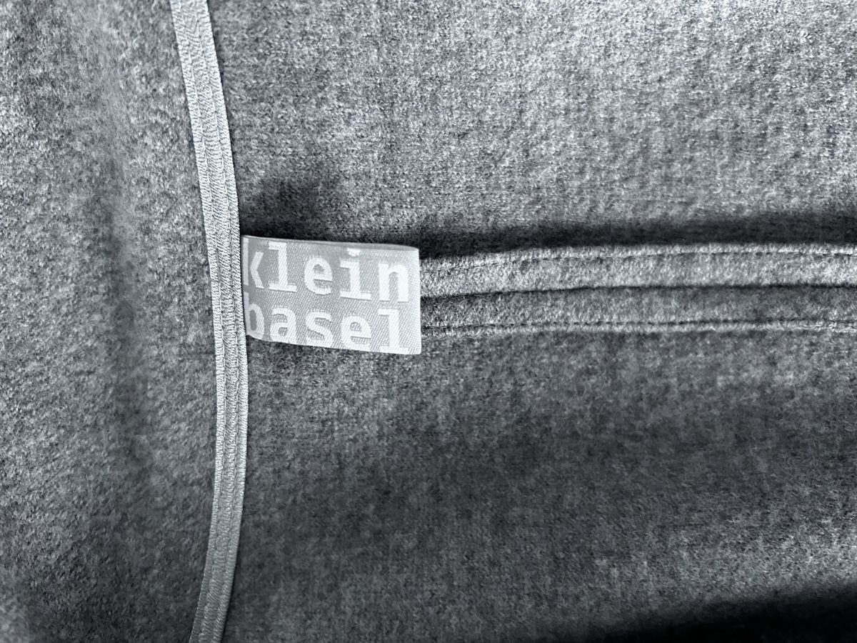 Kleinbasel Jacken: Warme kurze Jacke von Kleinbasel grau Gr. 36 – Gebraucht aus Bonstetten von Audreystyle 2
