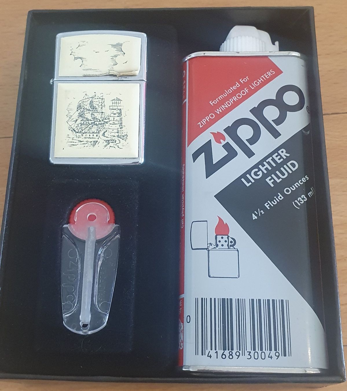 Zippo Accendini: Zippo Scrimshaw Ship Lighthouse 1992 – Usato da Bern venduto da Llu