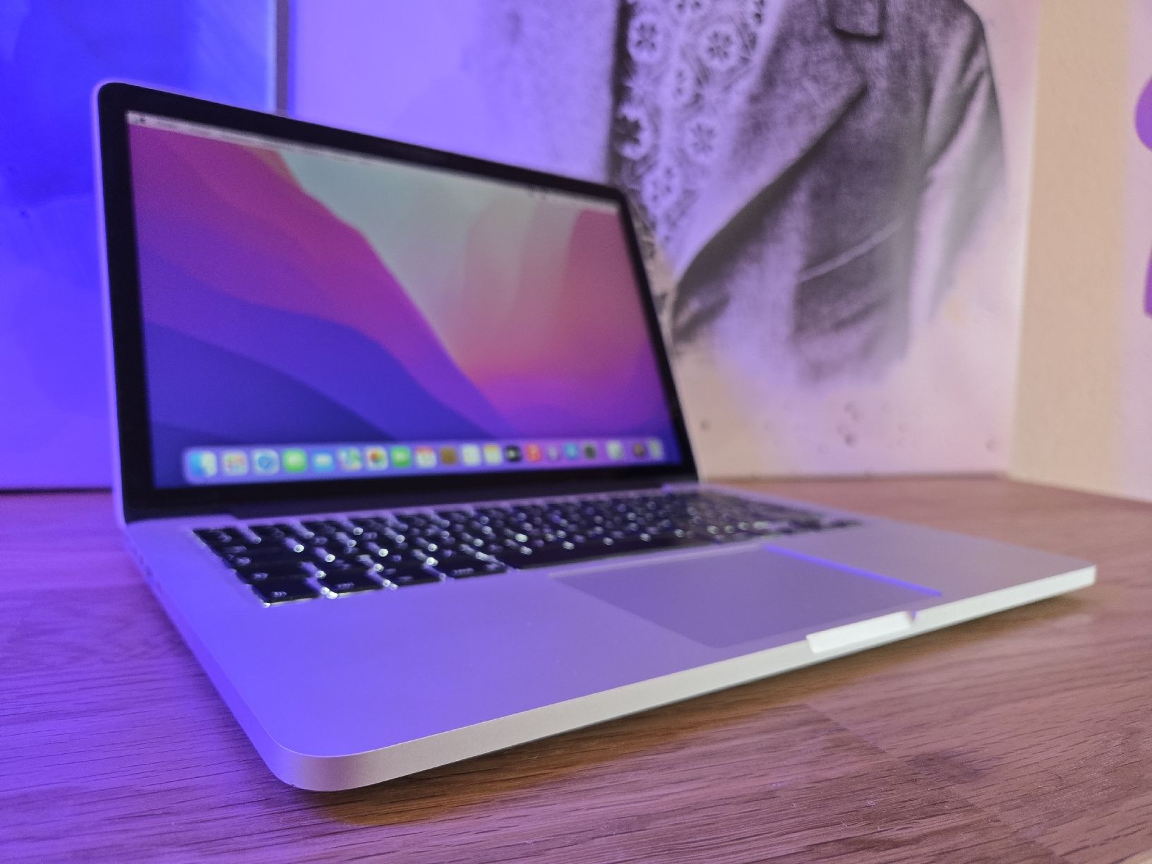 Apple Notebook: Apple MacBook Pro 2015 mit nur 199 Ladezyklen mit Ladegerät – Usato da Biberist venduto da Volo28 2