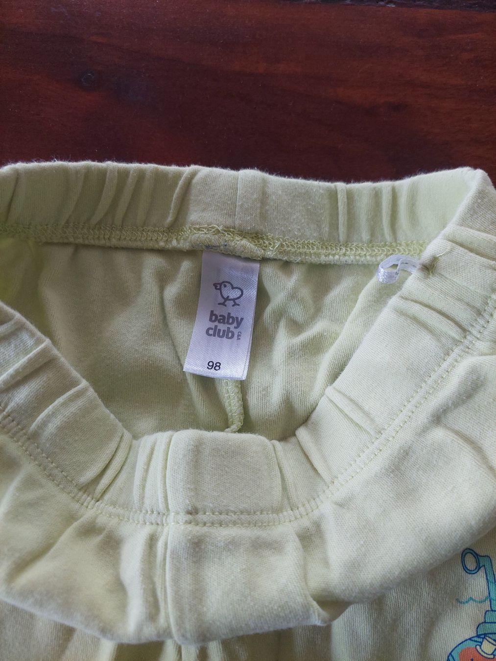 C&A Pantaloni: C&A Shorts Gelb U-Boot  Grösse 98 – Usato da Beckenried venduto da Havacola 3