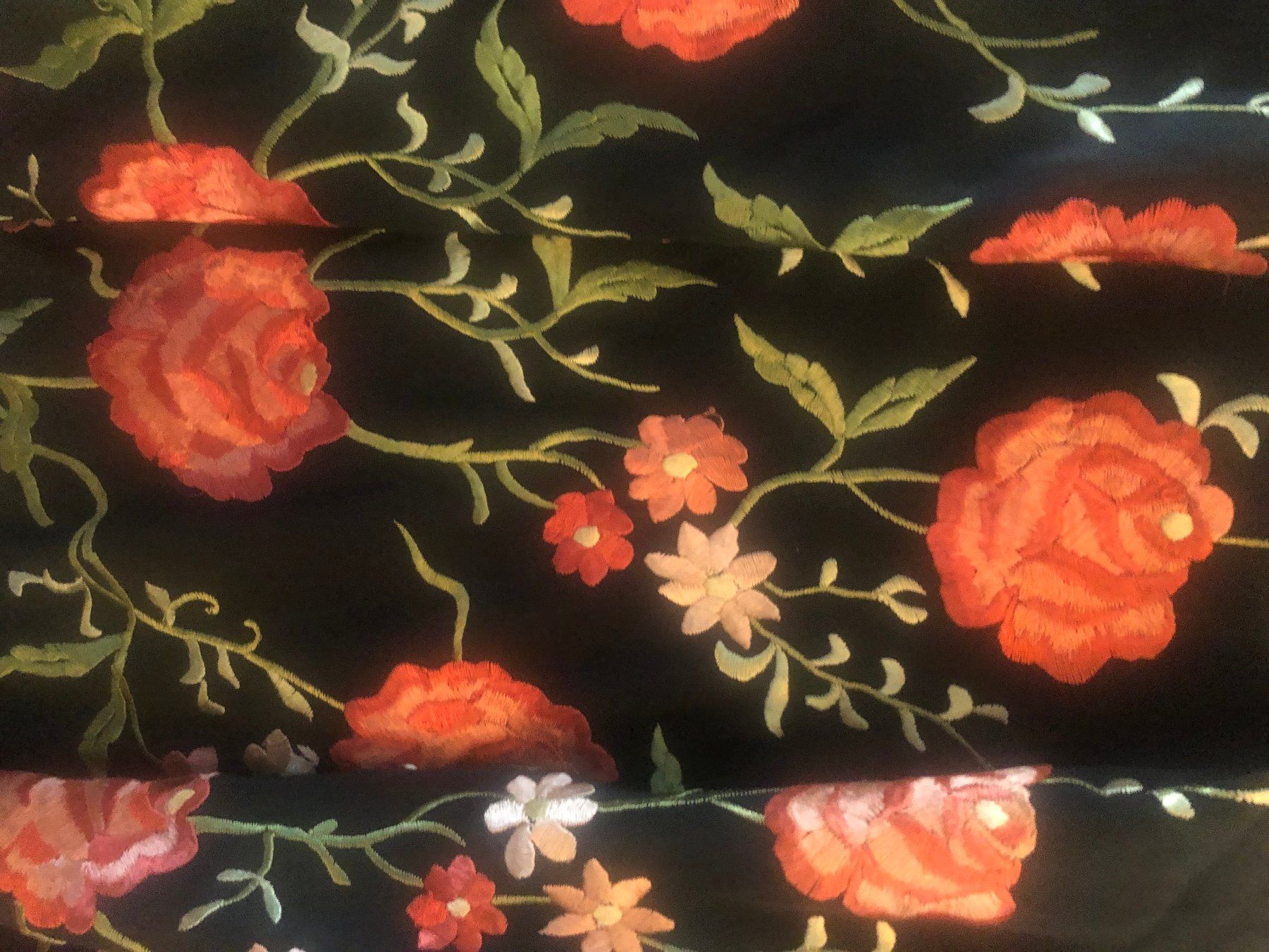 Foulard & Sciarpe: Châle en soie Brodé – Usato da Genève venduto da san_lb79 1