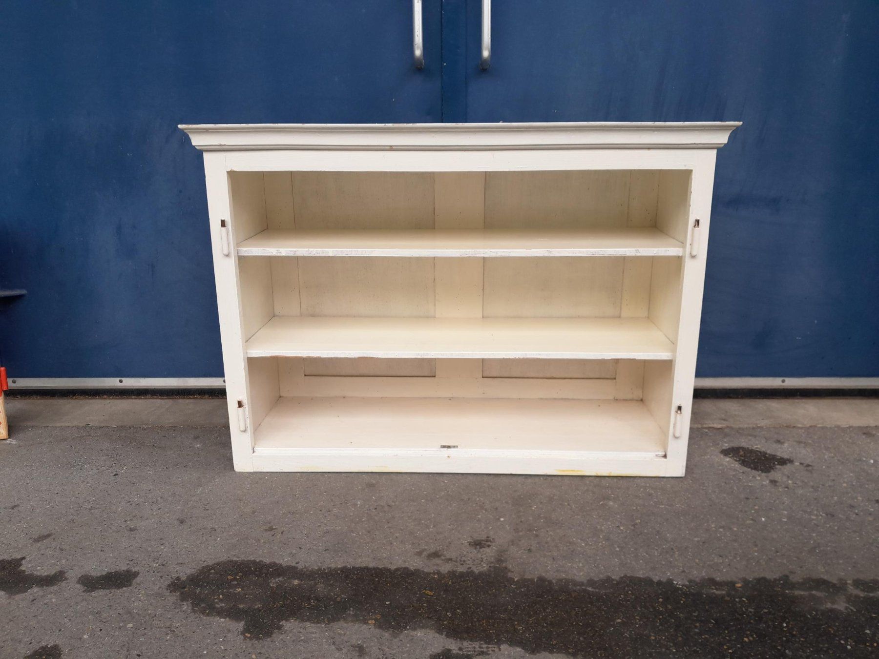 Cassettiere: Tannenholz Möbel / Vitrine / Kommode / Sideboard / Regal – Usato da Männedorf venduto da Bel-view