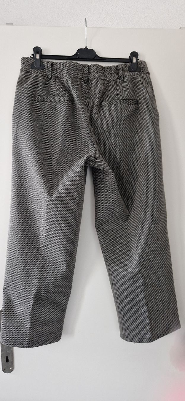 Pantaloni: Hose in Grösse 40 – Usato da Wiesendangen venduto da Stregolina 2