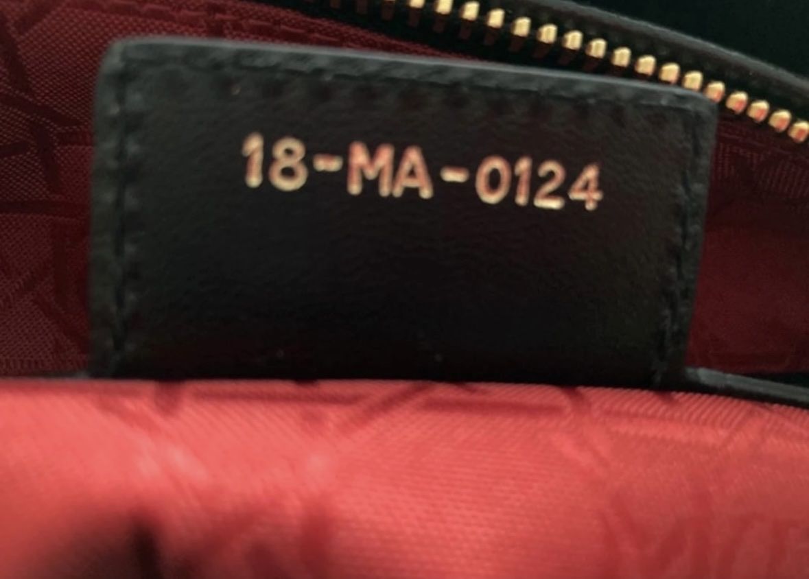 Dior Borse da donna: Lady Dior Handtasche Neu mit Folie – Nuovo (secondo la descrizione) da lenzburg venduto da naemi30 7