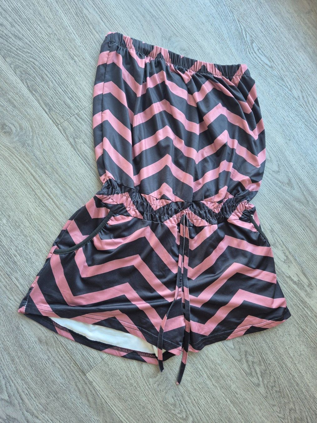 Tute: Summer Jumpsuit Grösse M – Usato da Eglisau venduto da nicij79