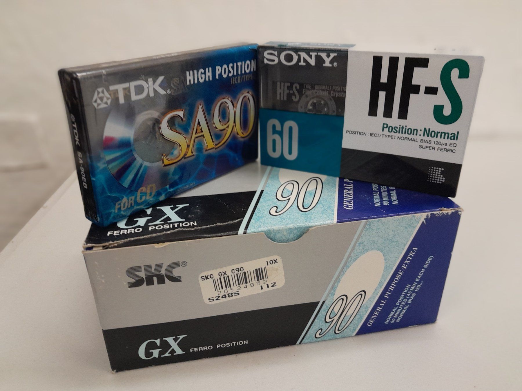 Musicassette: 12 x cassette audio vierge neuves – Nuovo e nell'imballaggio originale da La Croix (Lutry) venduto da netrajet