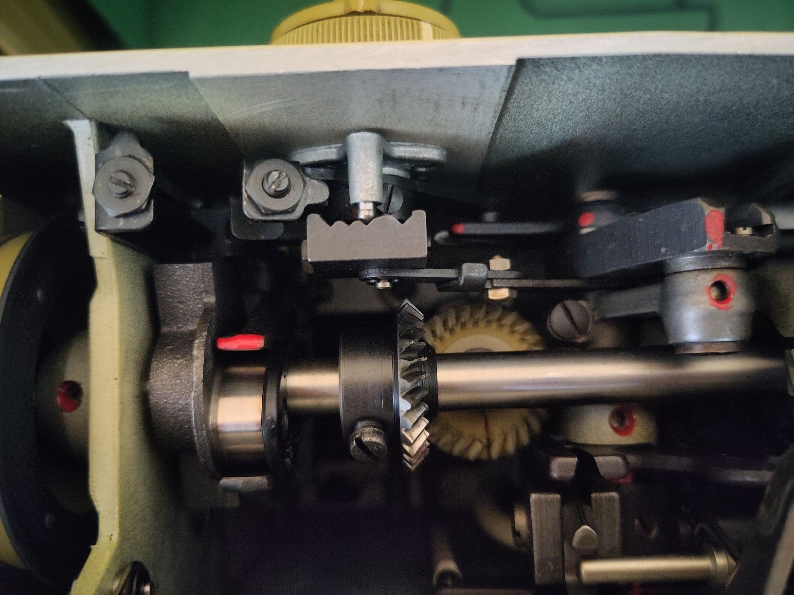Bernina Macchine da cucire: Bernina 730 - defekt  – Difettoso da Staufen venduto da nin_pf9j 2