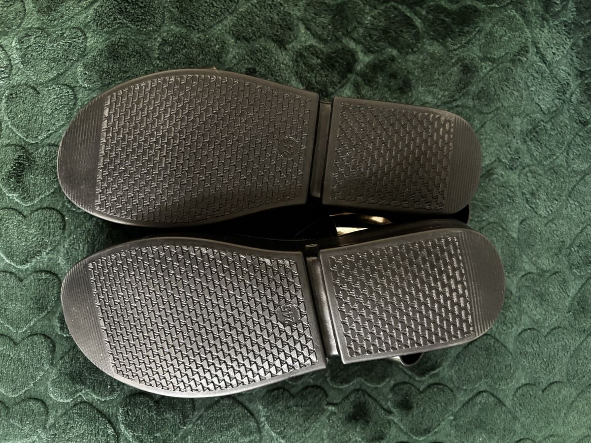 Scarpe da donna: Sandals Harajuku C.S.&T.&P. silver platform size 39 – Usato da Zürich venduto da cla_v6hx 4