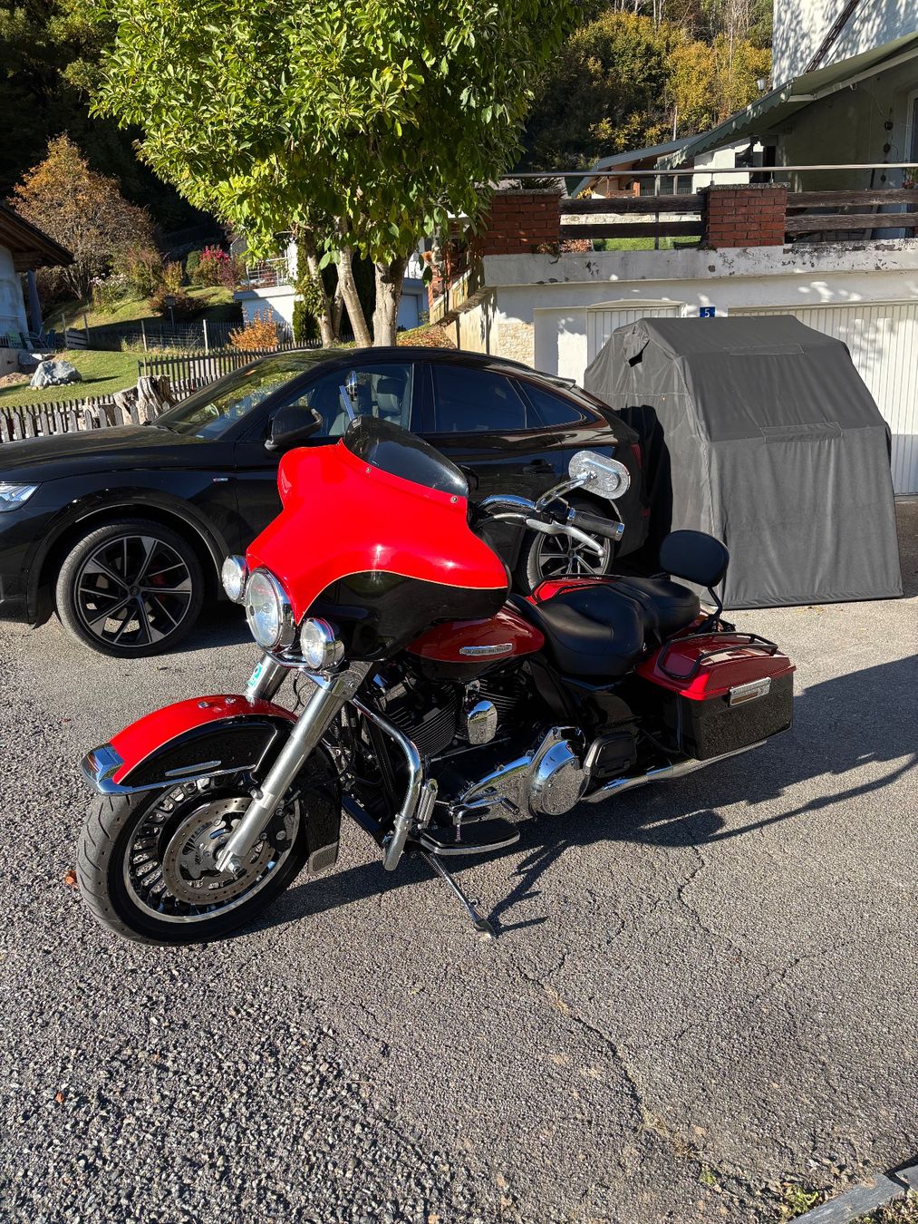 Touring: Harley Davidson FLHTK Elektra Glide Utra Classic Limited – Usato da Danis venduto da reg_j7d5 1