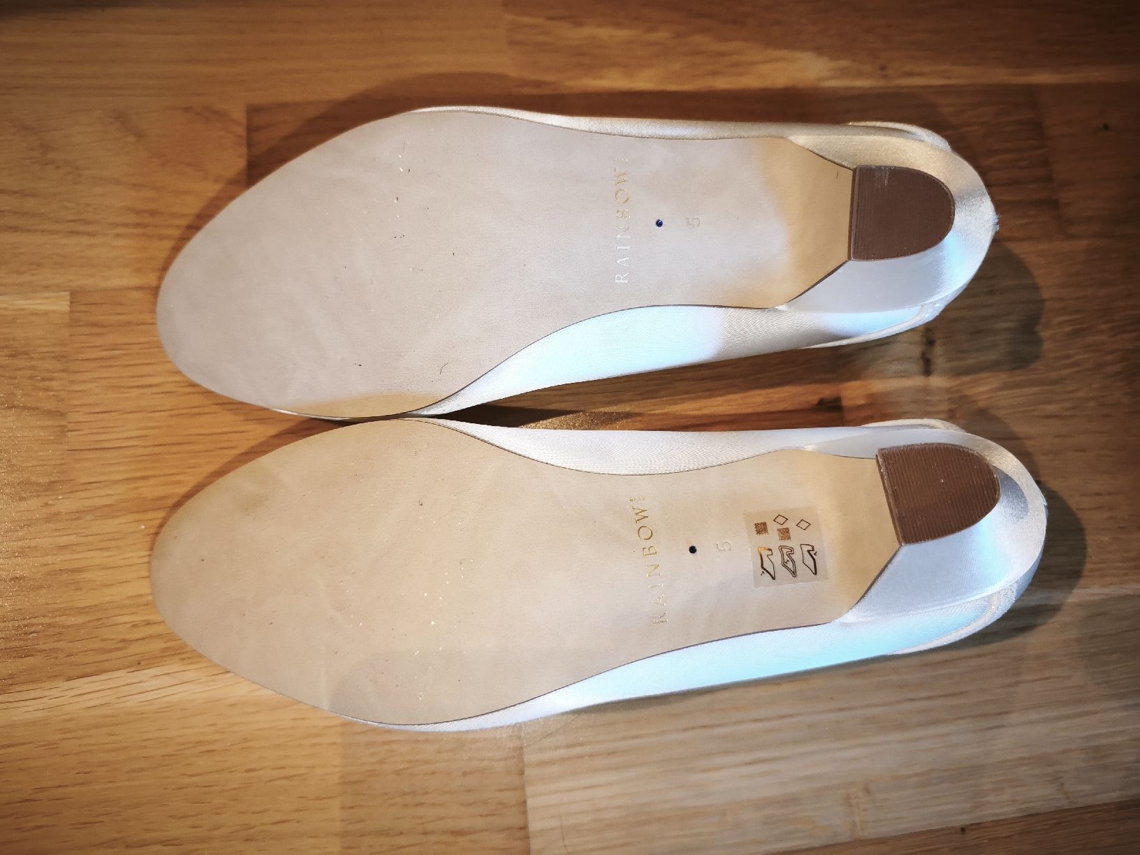 Rainbow Scarpe da donna: Brautschuhe Rainbow Club Marsha Gr. 38 – Nuovo (secondo la descrizione) da Zeglingen venduto da Vanillacoke 5