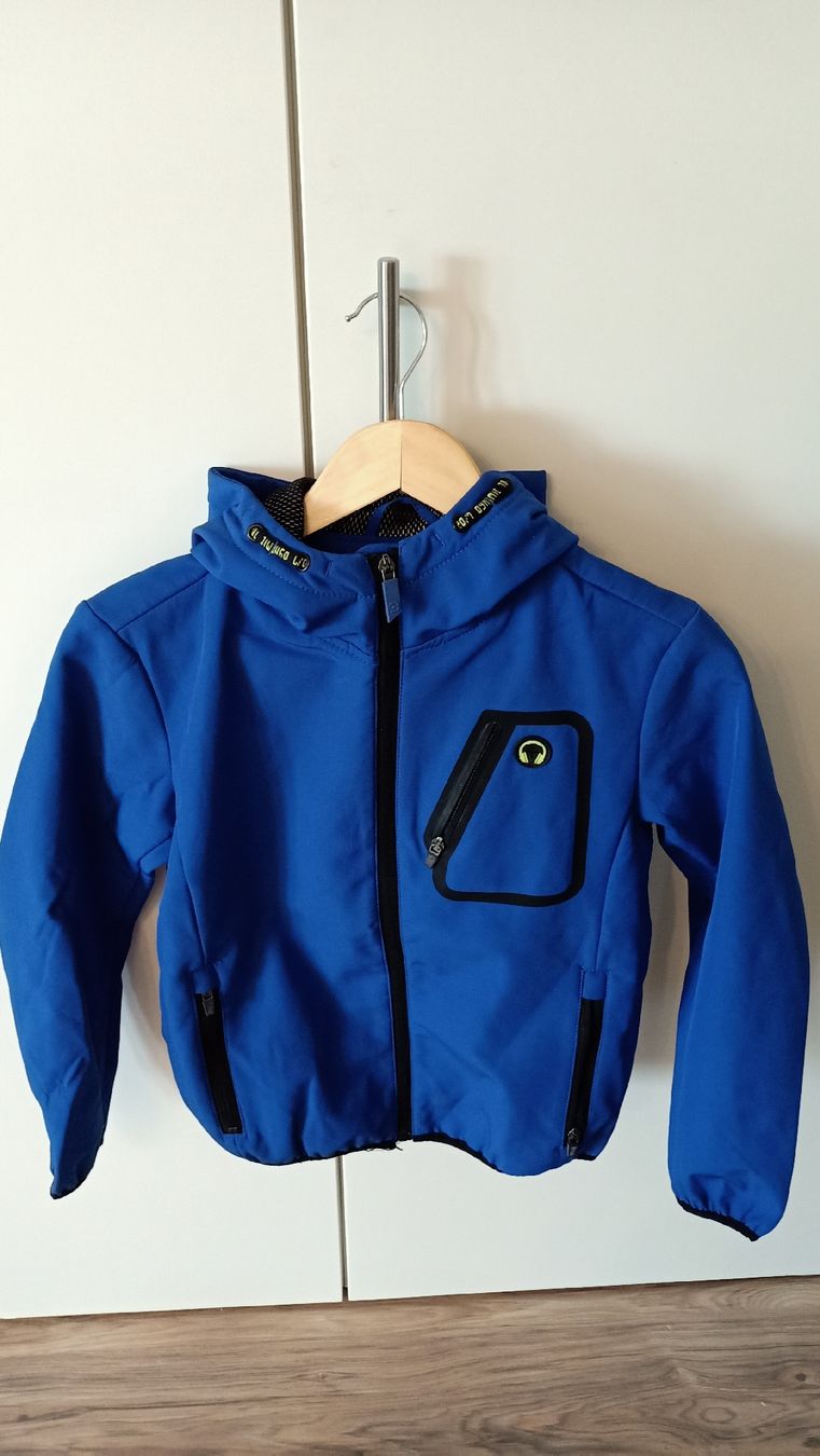 Giacche & Cappotti: Softshelljacke gr.140 – Usato da Villigen venduto da Miralavi