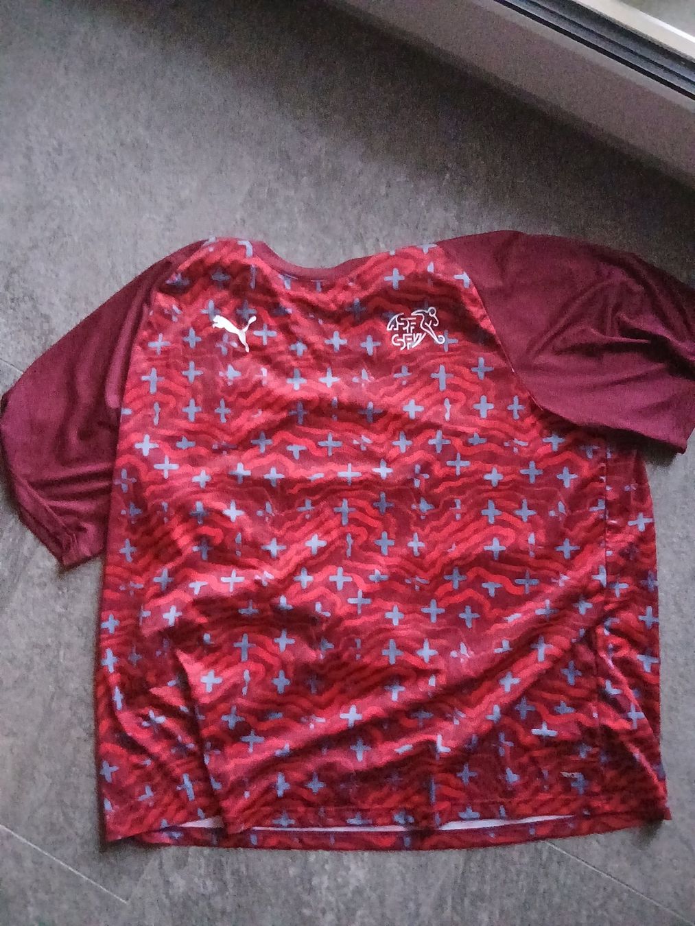 Puma Canottiere & Pantaloni: Schweizer Nati Trikot – Usato da Oberglatt ZH venduto da Sandro0124
