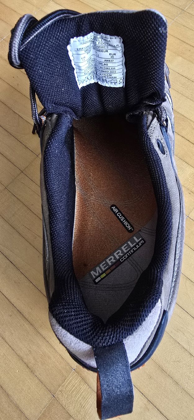 Merrell Scarpe da uomo: Trekking-/Wanderschuhe von Merrell, Farbe Taupe – Nuovo (secondo la descrizione) da Sutz venduto da sul_2pjf 2