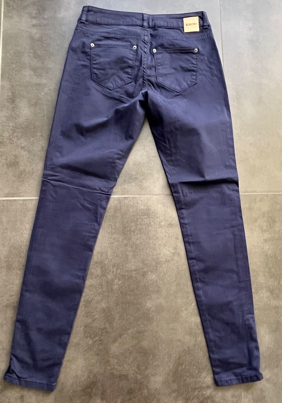 Pantaloni: Lässige Stoffhose "KIOMI" Gr 27 – Nuovo e nell'imballaggio originale da Richterswil venduto da Rem2011 2