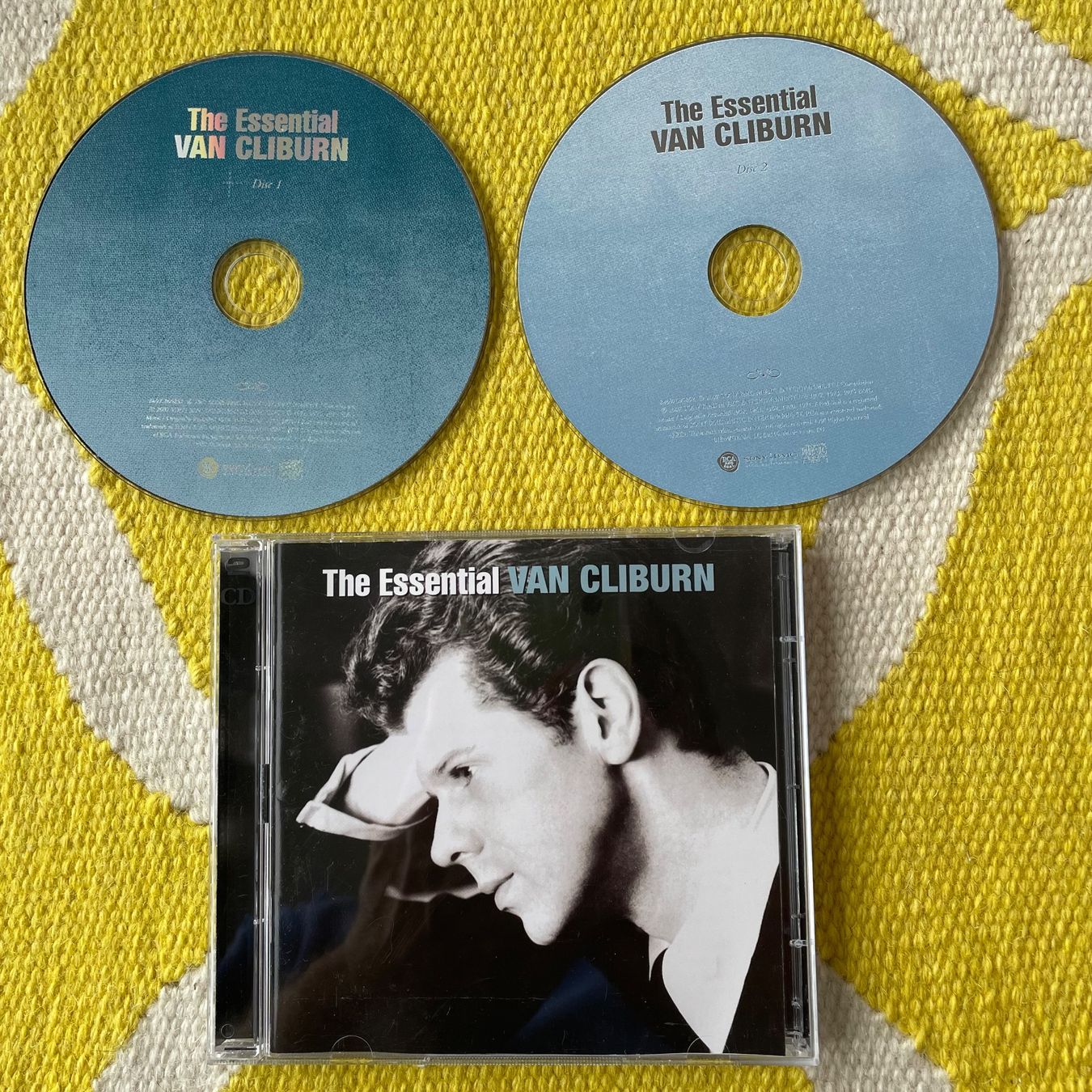 CD: VAN CLIBURN-2CD THE ESSENTIAL – Usato da Rorschacherberg venduto da CD-Roli
