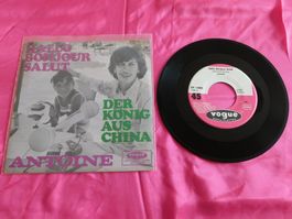 Antoine– Hallo Bonjour Salut / Der König Aus China