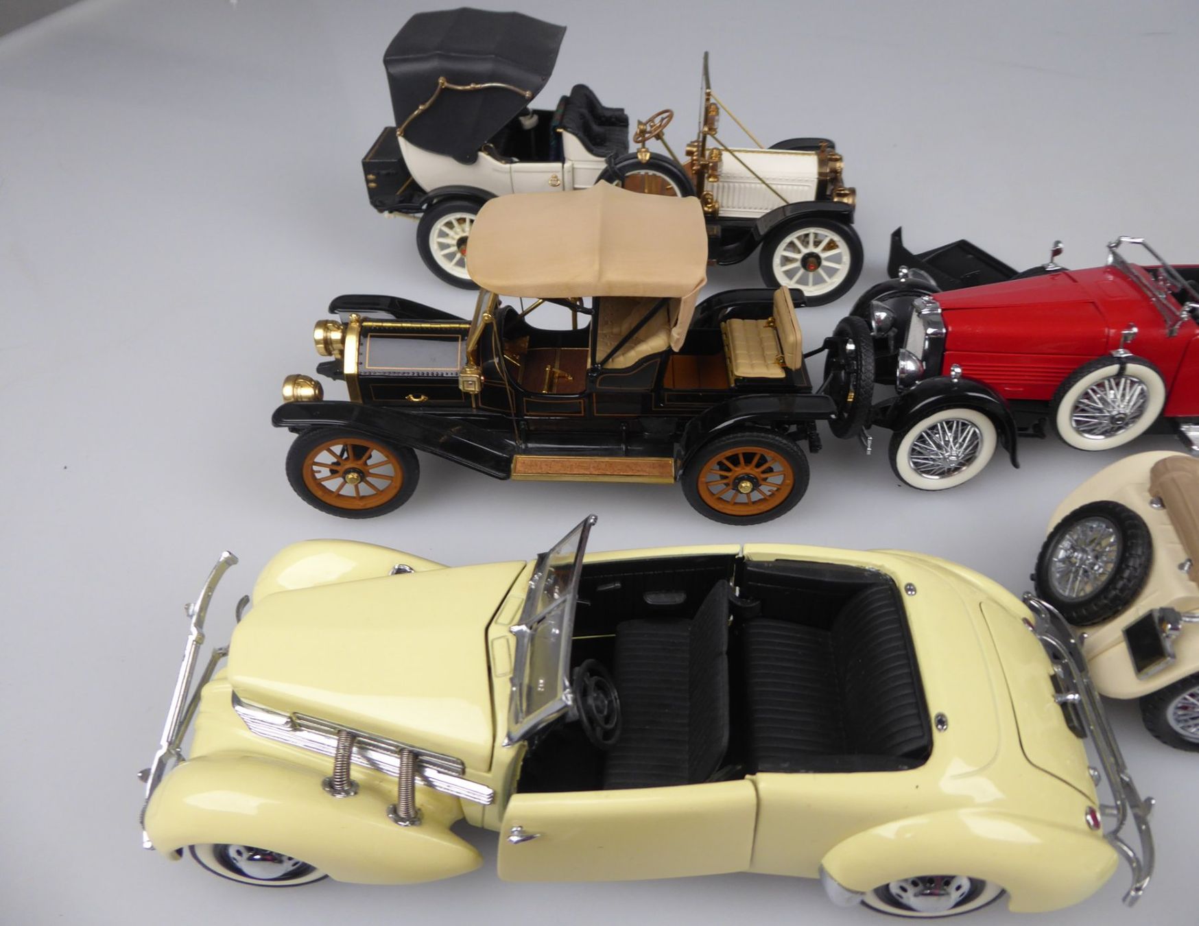 Modellautos: Konvolut 6 Oldtimer Modellautos verschiedene Marken – Gebraucht aus Volketswil von brockipfannenstil 6
