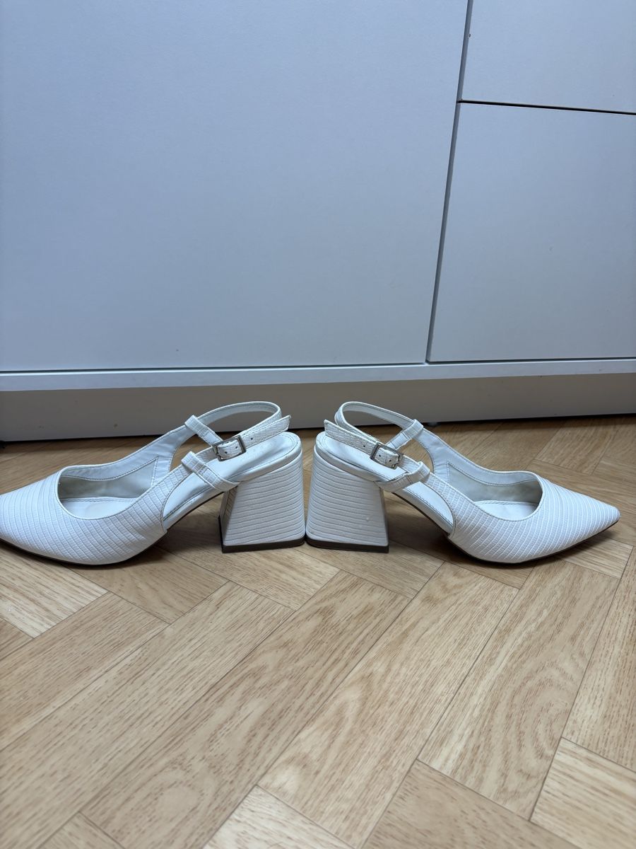 Asos Scarpe da donna: Weisse Heels von ASOS 40 – Usato da Basel venduto da lolushka 3